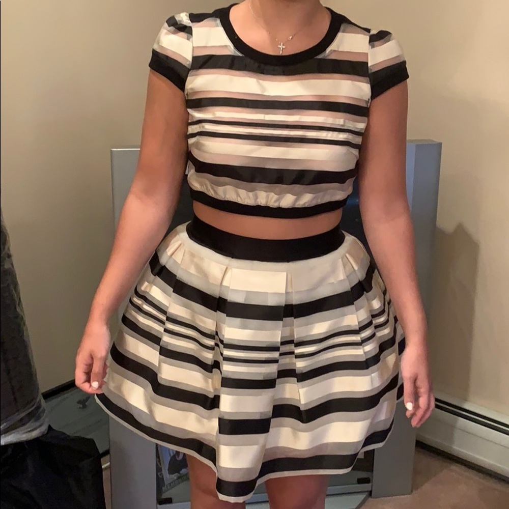 Bebe two piece skirt set